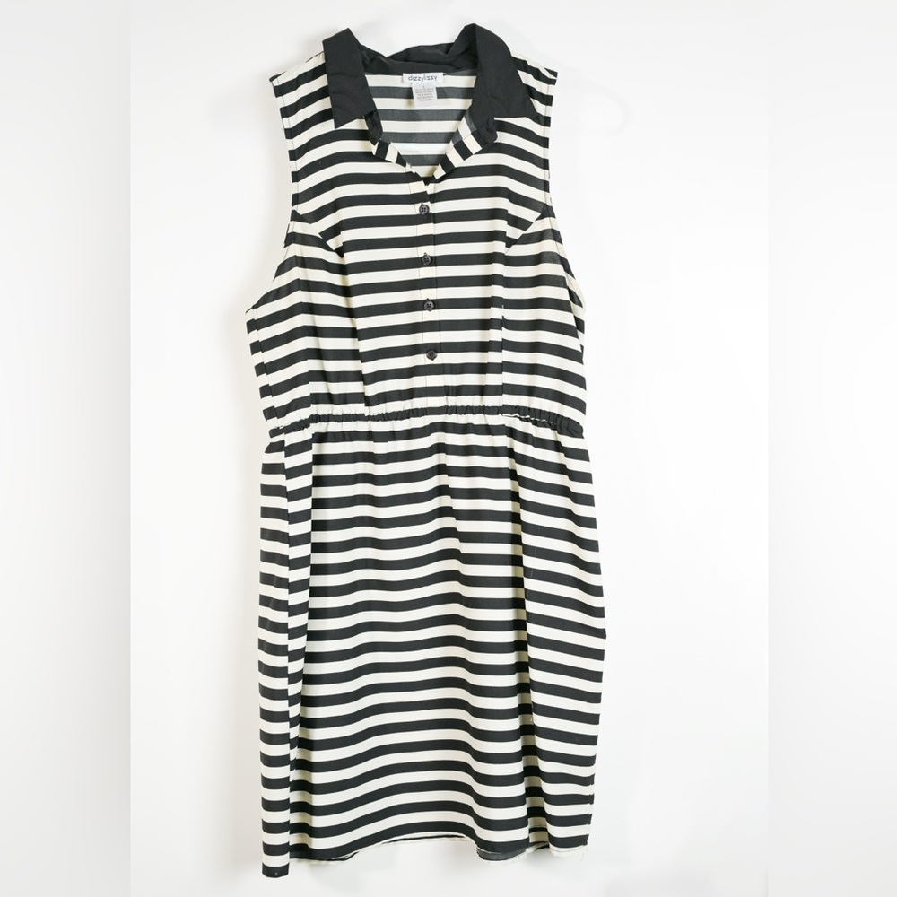 DIZZY LIZZY black and white button up striped dress  top